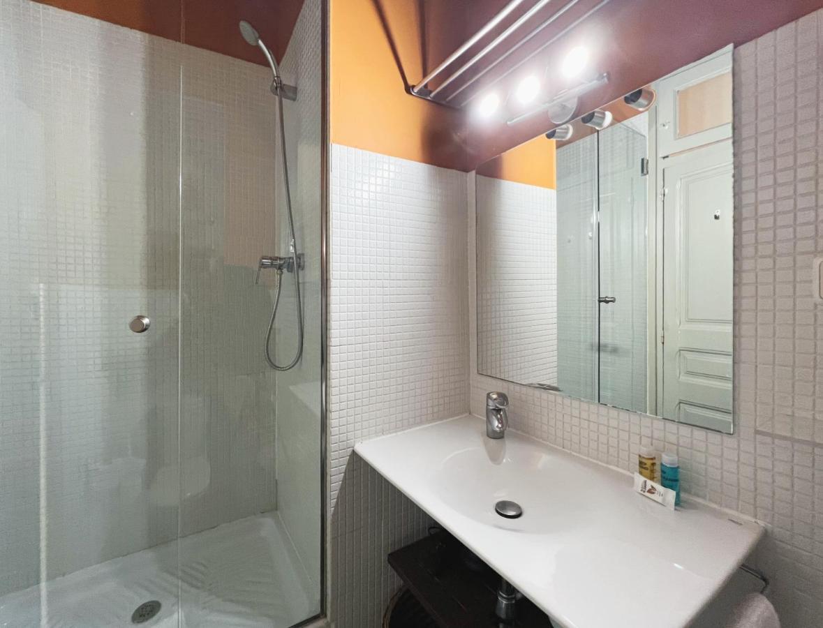 Stay U-Nique Apartments Borbo II Барселона Екстериор снимка